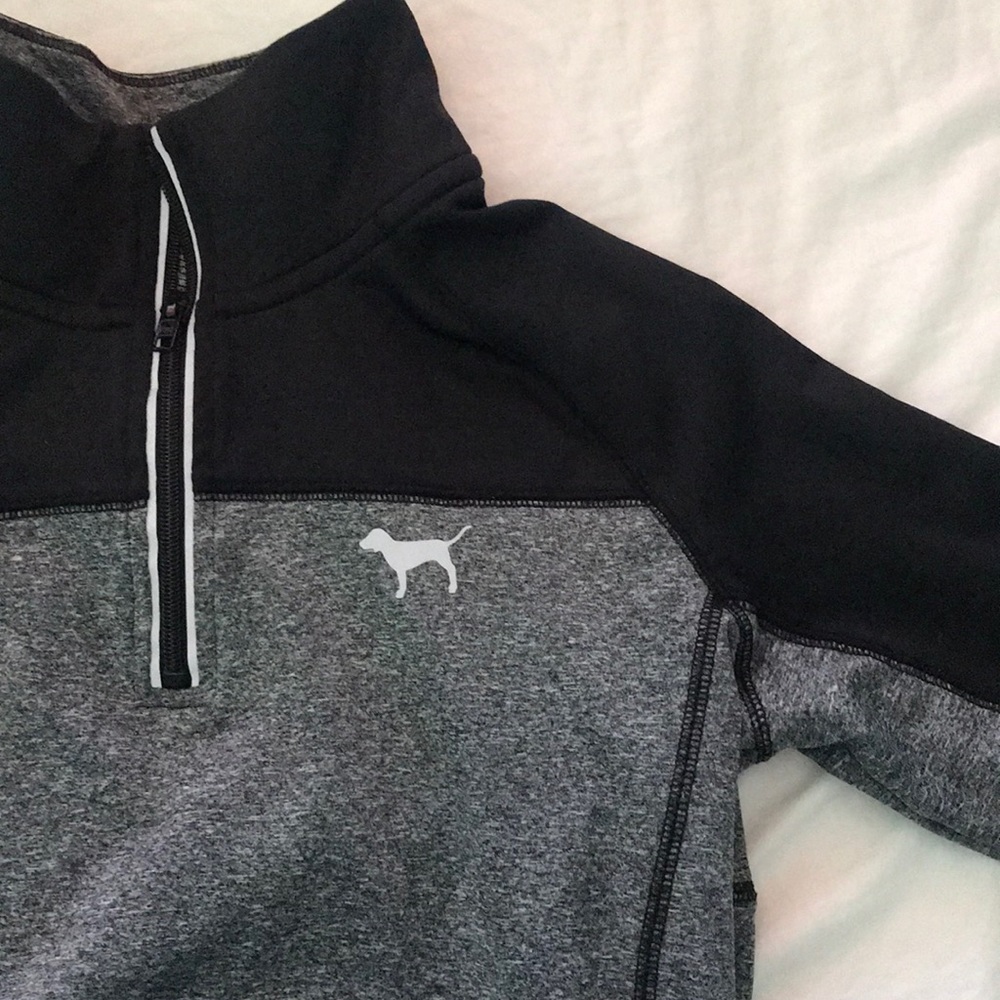 Black & gray workout jacket